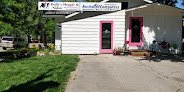 Negocio Dollys Doggie Salon